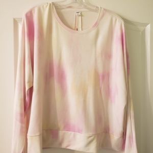 Old navy active top size large